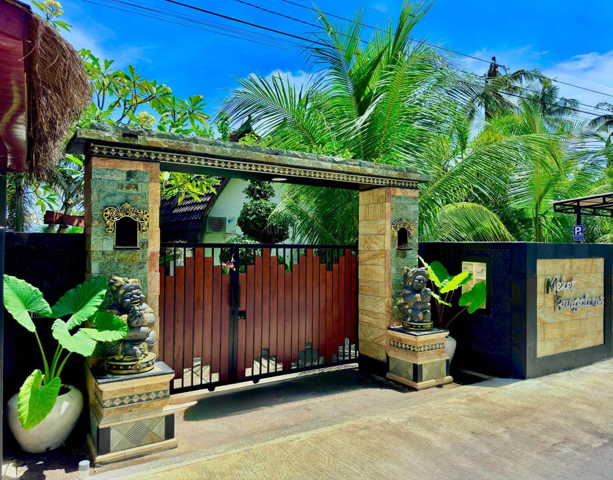 Meket Bungalows Toyapakeh Exterior foto